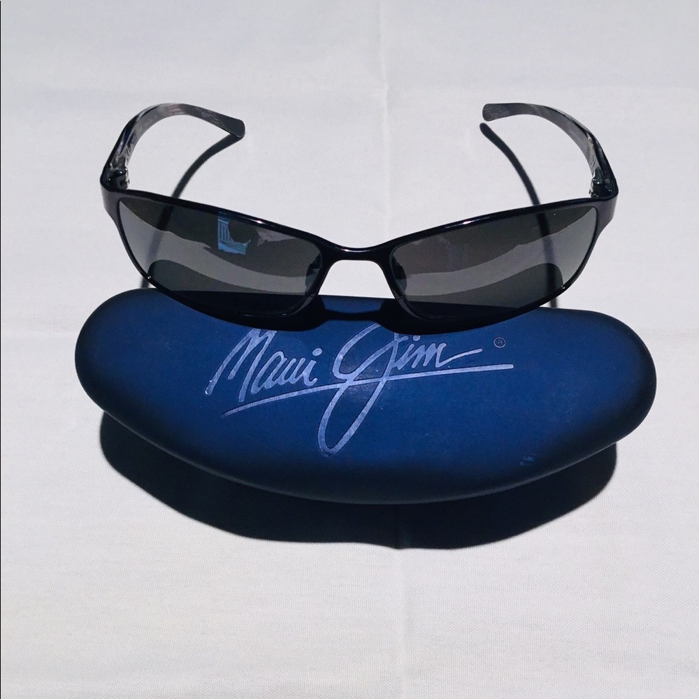 MAUI JIM SHORELINE POLARIZED SUNGLASSES RARE- NEW